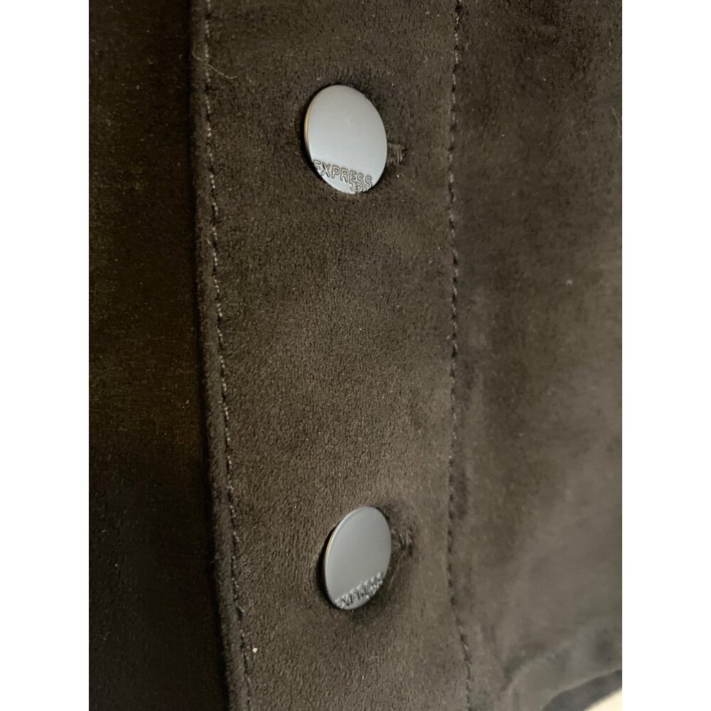Black Button-Front Faux Suede Mini Skirt By Express Jeans Size 12 With Pockets - Picture 3 of 6